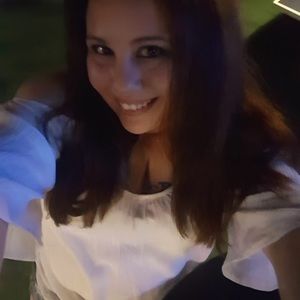 Meet your Posher, Robin